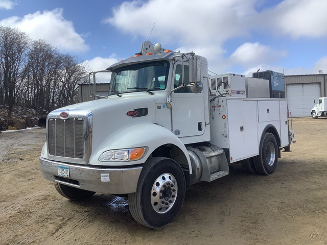 2016 Peterbilt 337 4x2 Service Truck