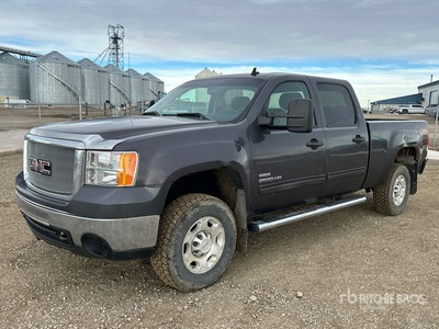 2010 GMC Sierra 2500HD 4x4 Crew Cab Pickup
