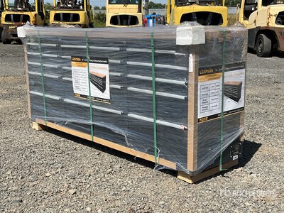 Quantity of (2) LEAP 1840 mm 15-Drawer Ławka robocza (Unused)