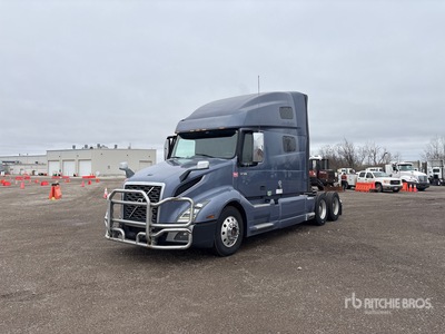 2019 Volvo VNL 6x4 تراكتور شاحنة كابينة النوم (ثنائية المحور)