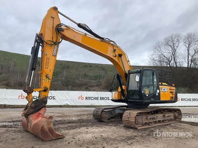 2017 JCB JS220 LC Tracked Excavator