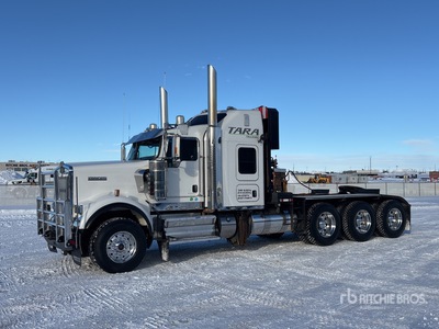 2021 Kenworth W900 8x6 Sleeper Winch Truck