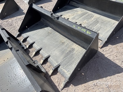 All-Star 74 In Low Pro w/Teeth Benna per mini pala (Unused)