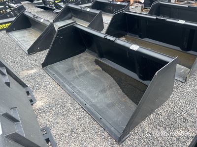 Mid-State 74 in Snow and Liter Benna per mini pala