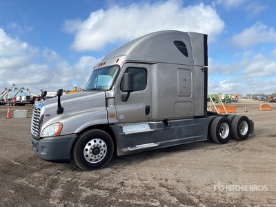 2016 Freightliner Cascadia 125 6x4 T/A Sleeper Truck Tractor