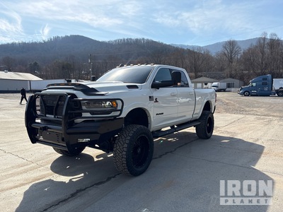 2021 Ram 2500 Laramie 4x4 Crew Cab Pickup