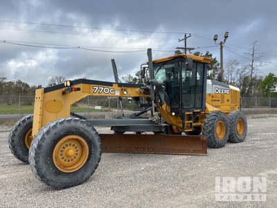 2014 John Deere 770G Równiarka silnikowa