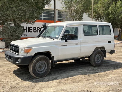 2020 Toyota Land Cruiser 78L 4x4 SUV