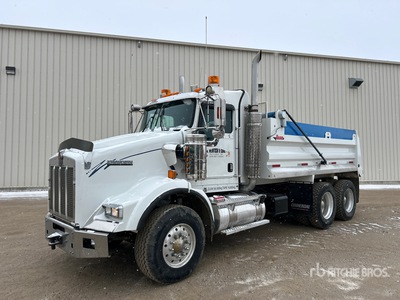 2007 Kenworth T800 6x4 T/A Dump Truck