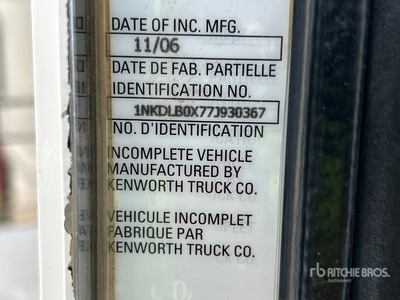 2007 Kenworth T800 6x4 T/A Dump Truck