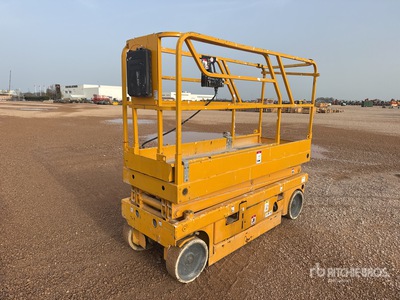 2006 Haulotte COMPACT8 Electric Nacelle Ciseaux Elevador de tijera
