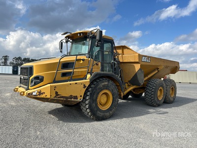 Bell B25E Camión Dumper Articulado