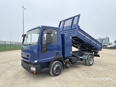 2010 Iveco ML75E18 4x2 S/A Dump Truck