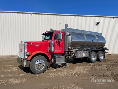 1994 Peterbilt 379 15900 L 6x4 Ciężarówka na wodę