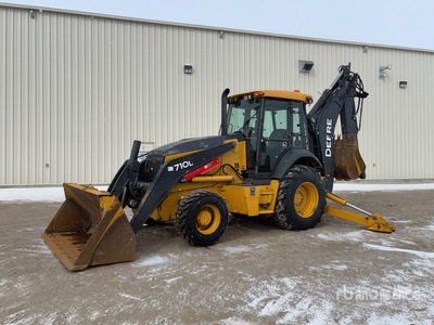 2018 John Deere 710L 4x4 Backhoe Loader