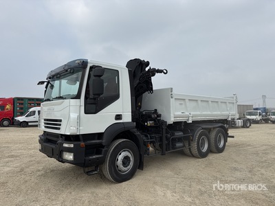 Hiab on 2007 Iveco 260T36 6x4 Dump Truck with Crane