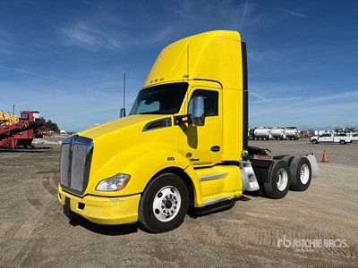 2021 Kenworth T680 6x4 T/A Day Cab Truck Tractor