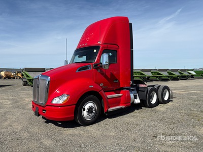 2020 Kenworth T680 6x4 T/A Day Cab Truck Tractor