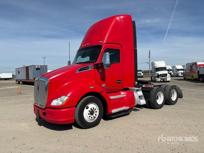 2020 Kenworth T680 6x4 T/A Day Cab Truck Tractor