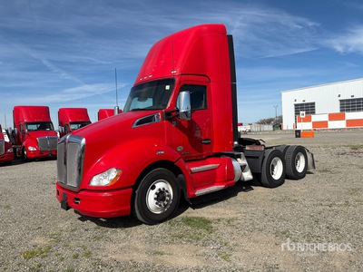 2020 Kenworth T680 6x4 T/A Day Cab Truck Tractor