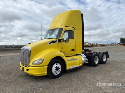 2019 Kenworth T680 6x4 T/A Day Cab Truck Tractor