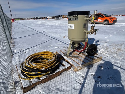 2022 Clemco Industries 2452 Sand Blaster (Unused)