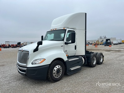 2021 International LT625 6x4 Tracteur routier