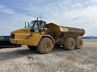 2011 Cat 740 Articulated Dump Truck