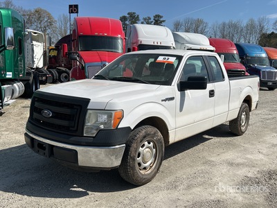 2014 Ford F-150 XL 4x2 Extended Cab Pickup