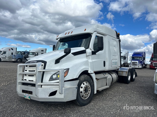2023 FREIGHTLINER CASCADIA