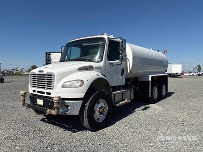 2018 Freightliner M2 106 6x4 Ciężarówka na wodę