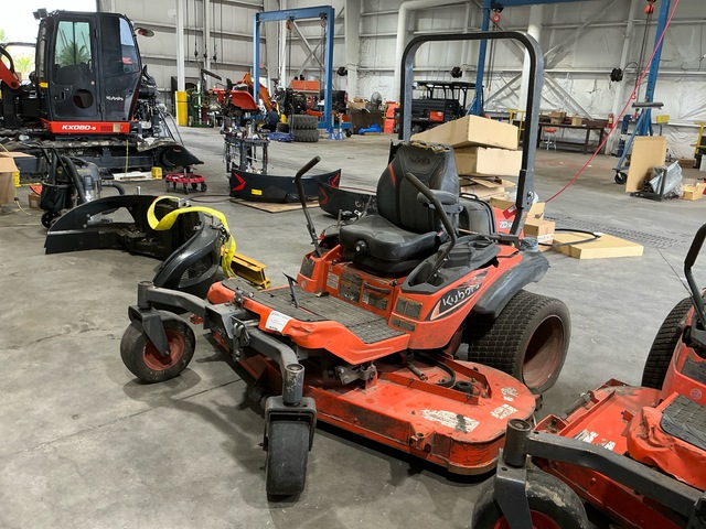 Kubota ZD1211L-3-72 Zero-Turn Lawn Mower Kubota ZD1211L-3-72 Zero-Turn Lawn Mower