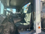 Cab with Seats/armrests