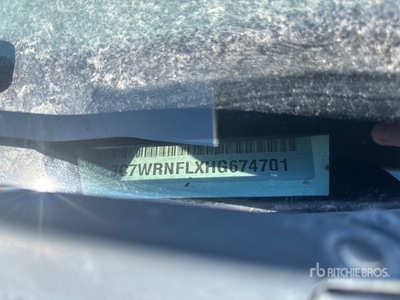 2017 Ram 5500 SLT 4x4 Crew Cab Camion à Plateau