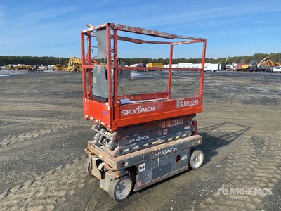 2016 Skyjack SJIII-3219 Electric Scissor Lift
