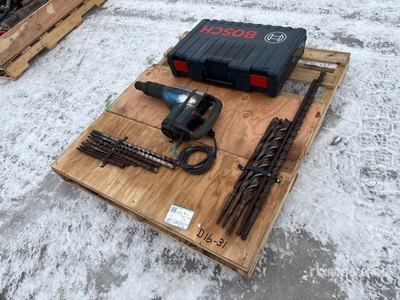 Quantity of (2) Bosch Concrete Hammer Drills Różne
