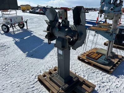 Baldor 12 In Dual Pedestal Grinder Różne