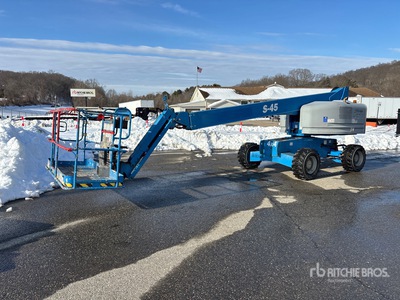 2015 Genie S-45 4WD Diesel Telescopic Boom Lift