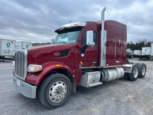 2020 Peterbilt 567 6x4 T/A Sleeper Truck Tractor 2020 Peterbilt 567 6x4 T/A Sleeper Truck Tractor
