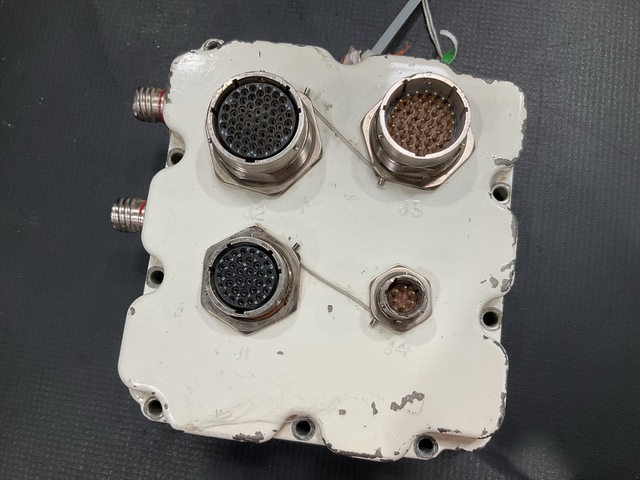 Honeywell 4246223-3 Input/Output Cover Assembly