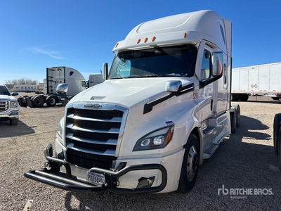 2021 Freightliner Cascadia 126 6x4 T/A Sleeper Truck Tractor