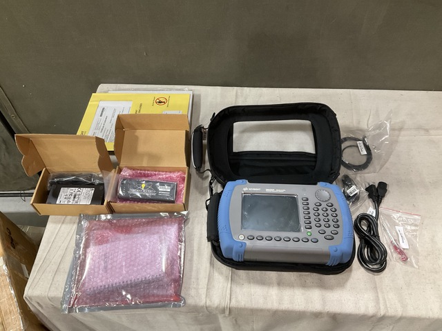 Keysight N9342CN Handheld Spectrum Analyzer