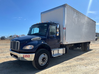 2018 Freightliner M2106 4x2 Camion fourgon