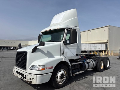2016 Volvo VNM 6x4 T/A Day Cab Truck Tractor