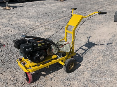 2026 SKLP HXJ10 Marcadora de Jalon (Sin Usar) / Walk Behind Panneaux de signalisation (Unused)