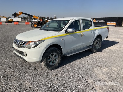 2017 Mitsubishi L200 Camioneta / Pickup
