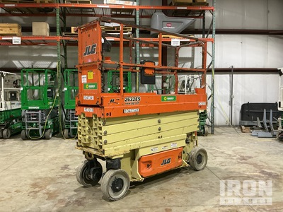 2016 JLG 2632ES Electric Scissor Lift