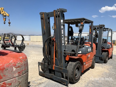 Heli CPQYD50 11000 lb Montacargas / Forklift (Inoperable)