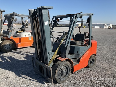Heli CPYD35-RC1H 7700 lb Montacargas / Forklift (Inoperable)