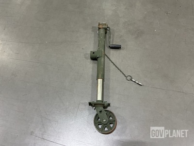 (23) Silver Eagle 12479188 Retractable Trailer Supports